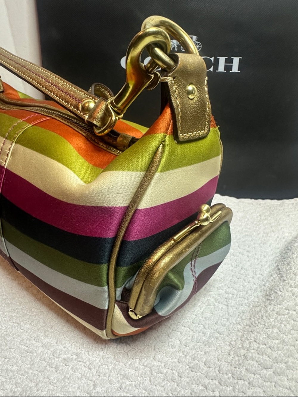 New Listing Coach legacy Striped kiss lock Mini Shoulder Bag in Pink, Green, etc - Picture 2 of 9